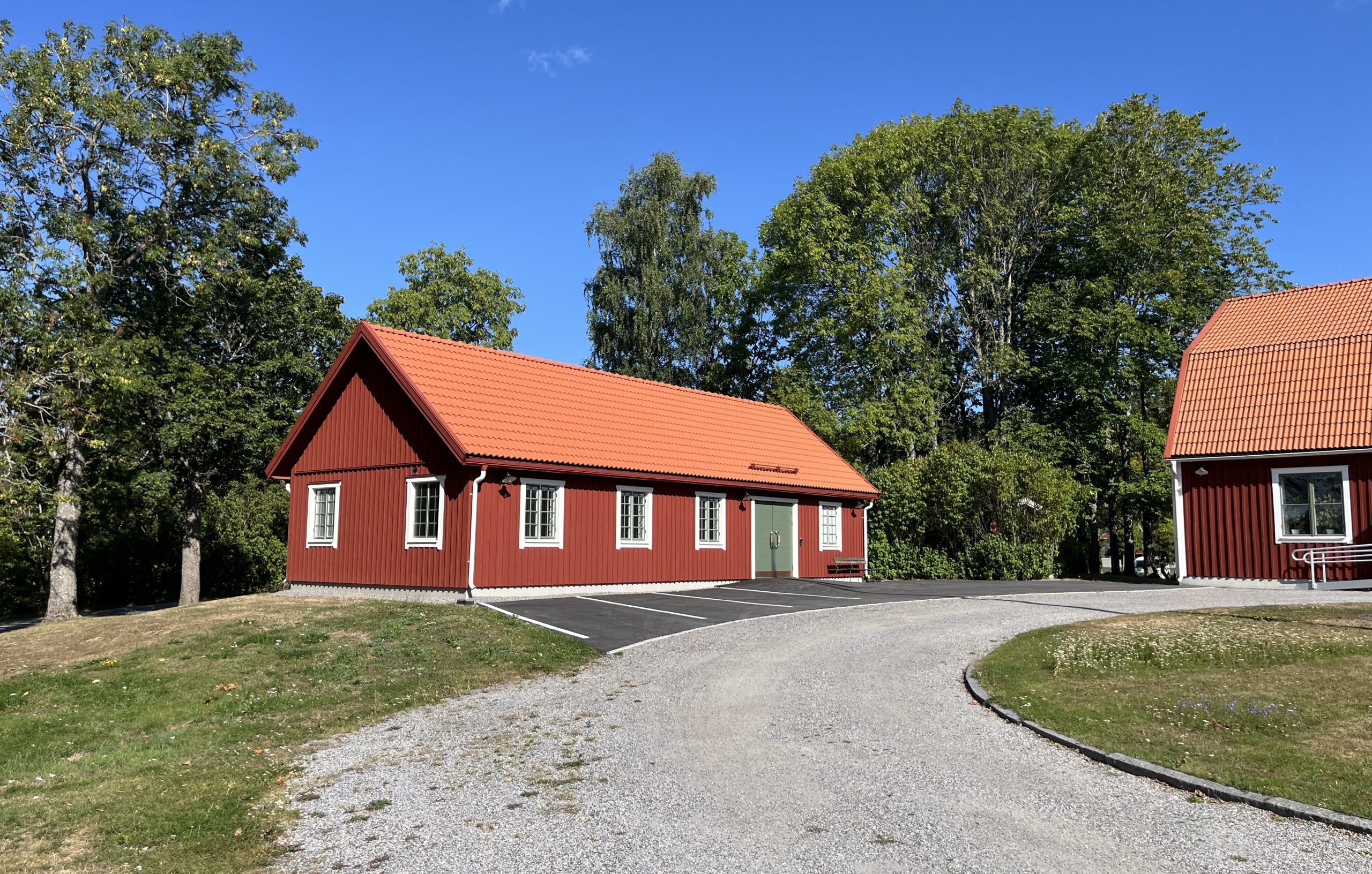 Side building Österåker